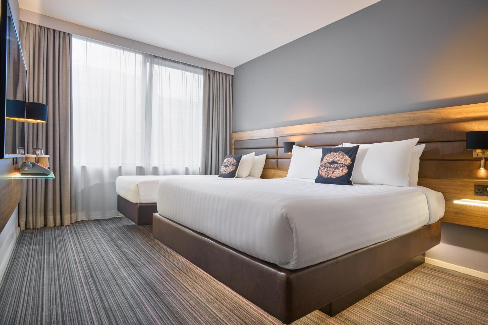 Moxy Dublin City Eksteriør billede