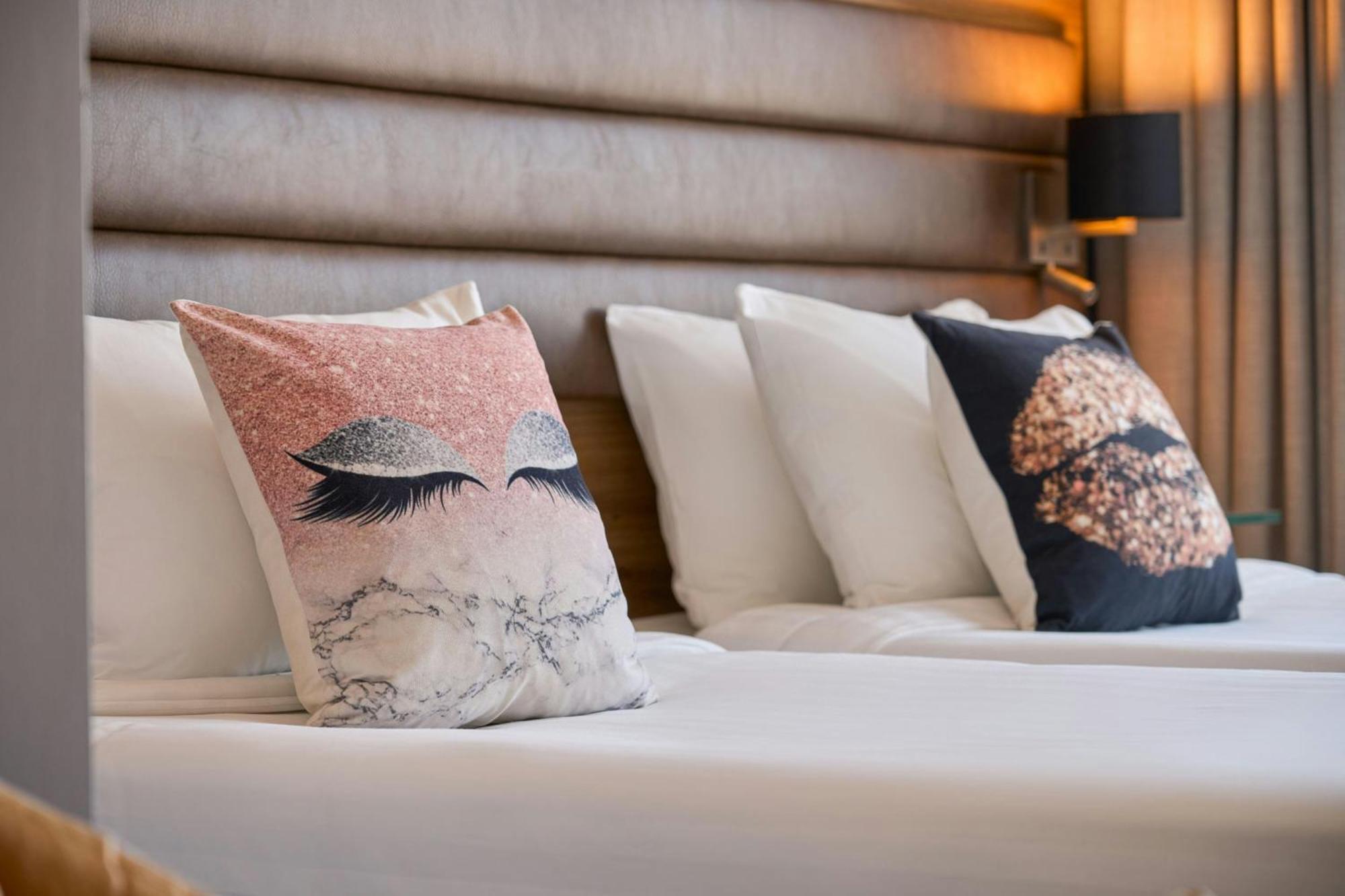Moxy Dublin City Eksteriør billede