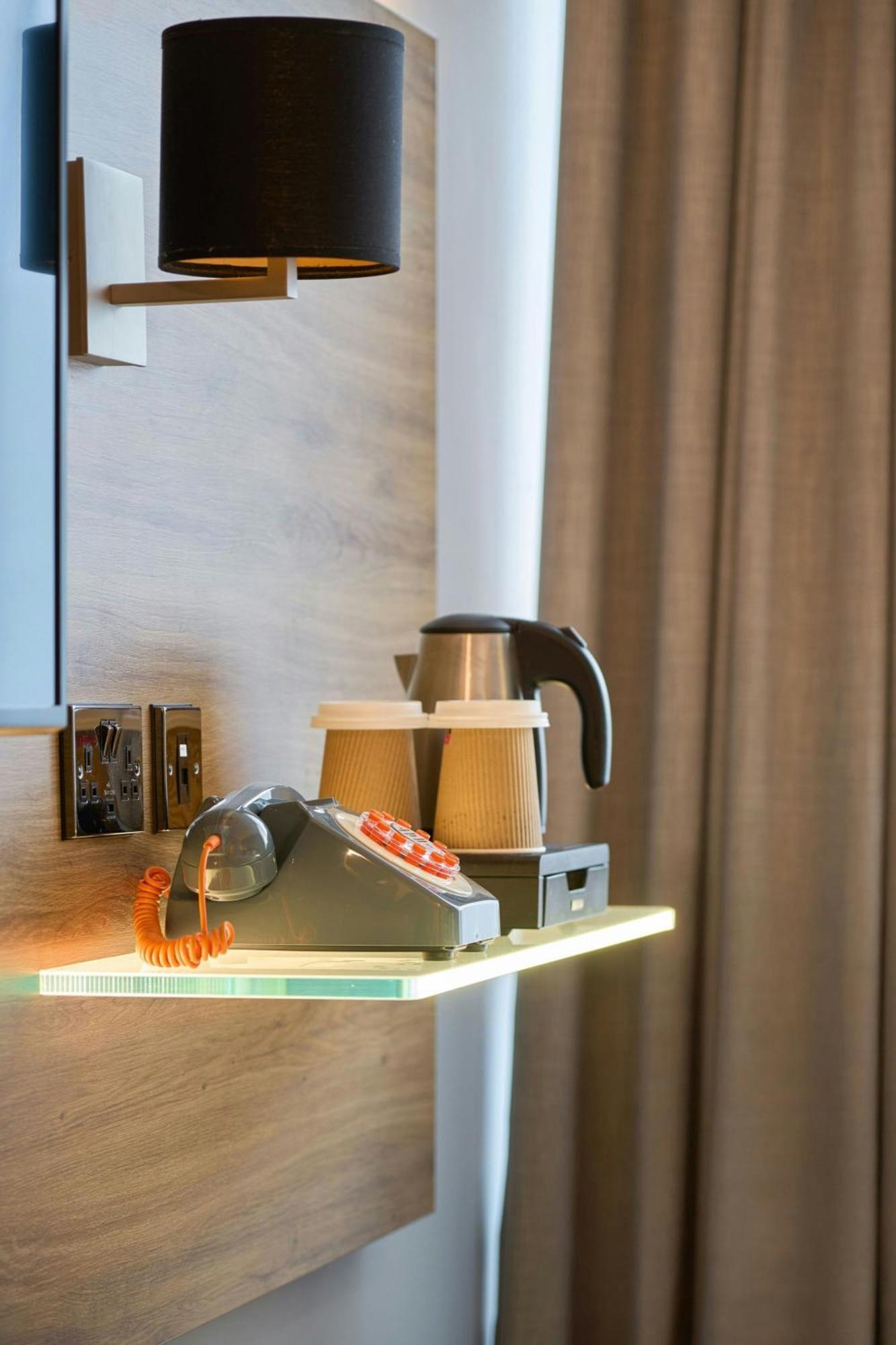 Moxy Dublin City Eksteriør billede